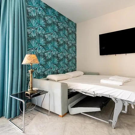 Wintowinrentals Luxury And Sea View Inside Puerto Marina Apartment Benalmadena