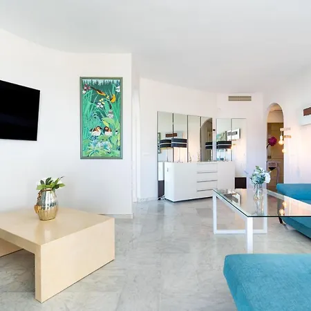 Wintowinrentals Luxury And Sea View Inside Puerto Marina Apartment *